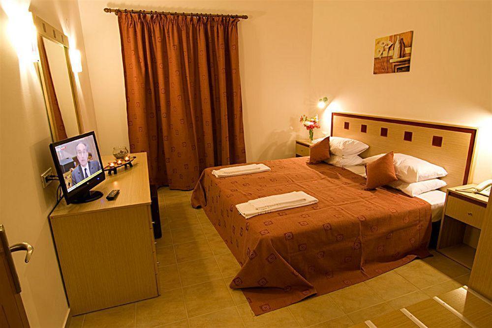 Lindos Blue Sky Aparthotel Luaran gambar