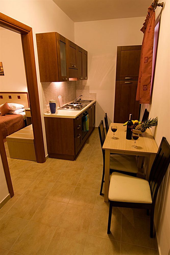 Lindos Blue Sky Aparthotel Luaran gambar