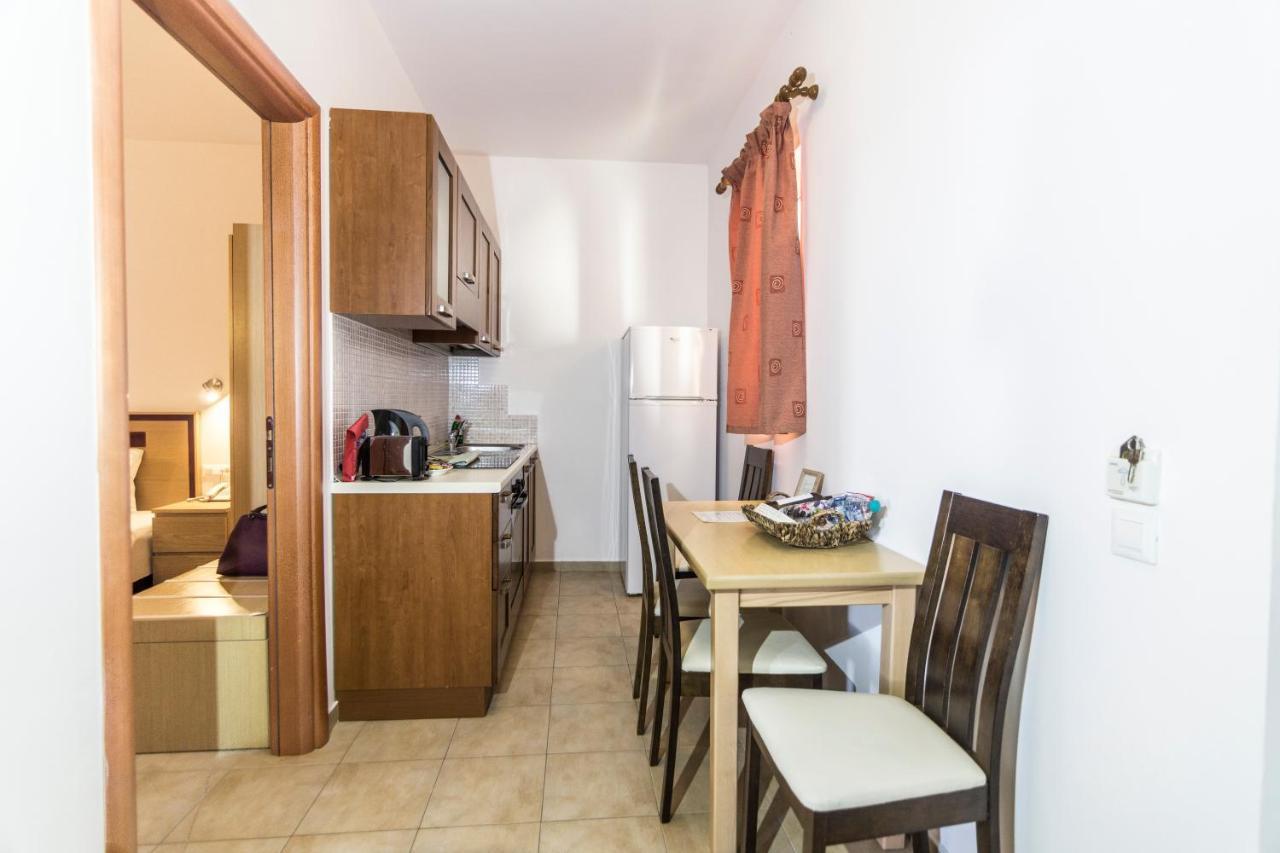 Lindos Blue Sky Aparthotel Luaran gambar
